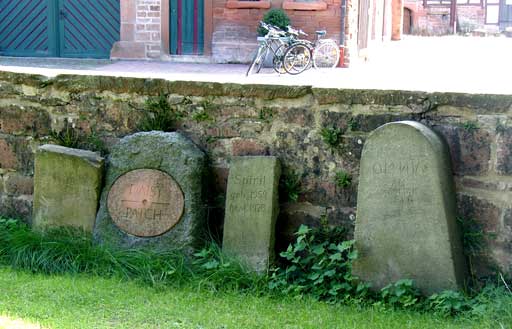 Hundefriedhof im Schloss